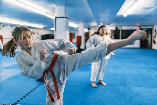 元村站附近体育培训机构